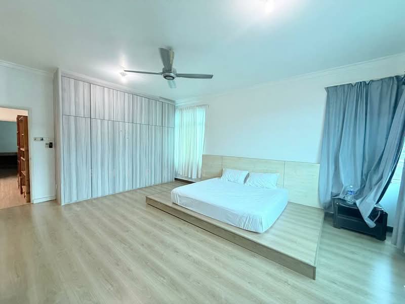 Taman Gaya untuk Untuk Disewa - RM 5,300 /bulan, Mac 2026 - Bedroom - PropertyGuru.com.my