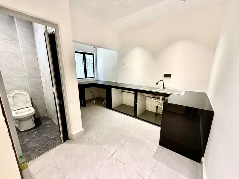 Perma Perma Permas untuk Untuk Dijual - RM 758,000, Mac 2026 - Bathroom - PropertyGuru.com.my