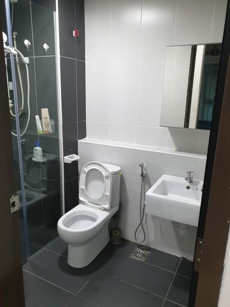 Service Residence for Rent at The Garden Residences - Mr Lu - Bathroom - PropertyGuru.com.my