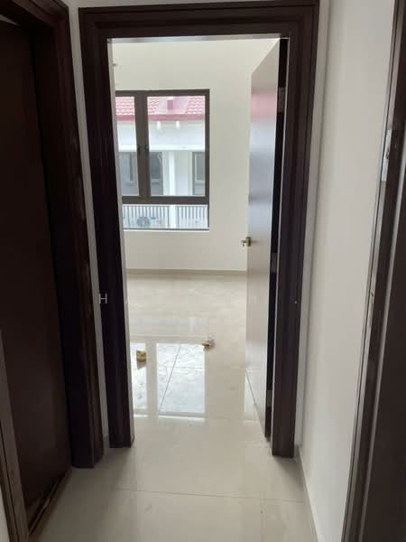Untuk Dijual - Oliveria @ Setia Safiro