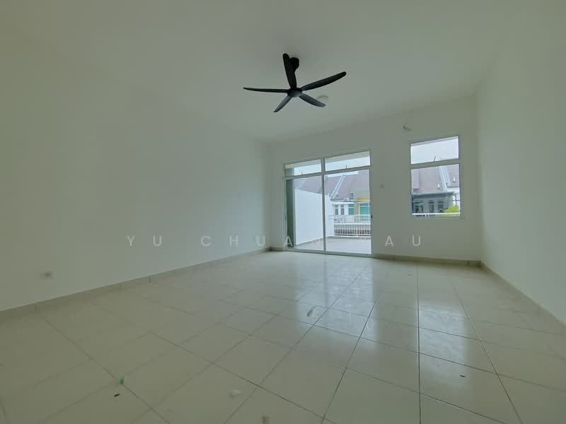 2-storey Terraced House for Sale in Melaka City (Melaka) - Yu Chuan Yau - Living Room - PropertyGuru.com.my
