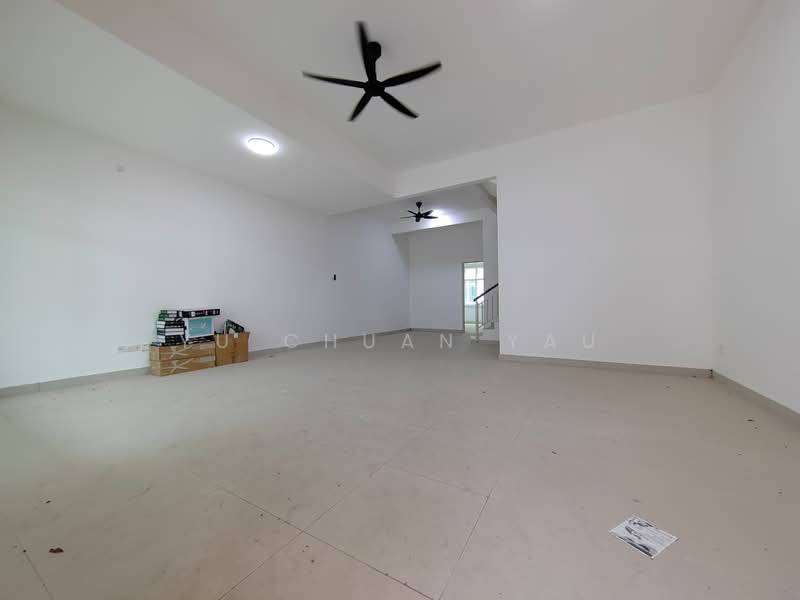 2-storey Terraced House for Sale in Melaka City (Melaka) - Yu Chuan Yau - Living Room - PropertyGuru.com.my