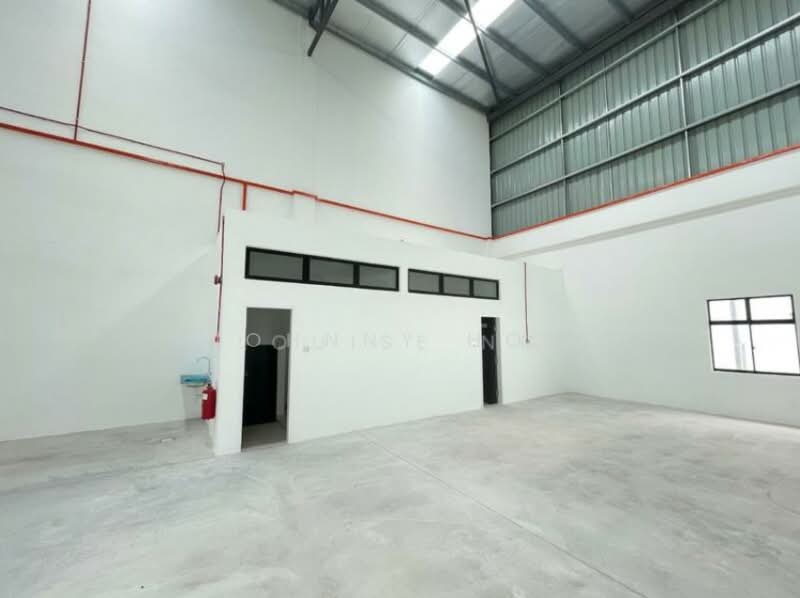 Semi-D Factory for Sale in Bukit Raja (Selangor) - Johnny How - Interior - PropertyGuru.com.my