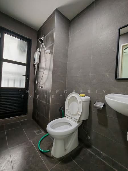 Service Residence for Rent at Majestic Maxim - The Property Expert (Mr Fan) - Bathroom - PropertyGuru.com.my