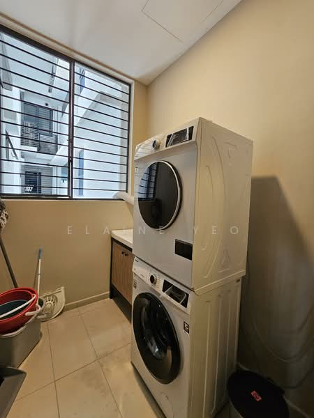 Condominium for Rent at Queens Residences Q1 @ Queens Waterfront - Elaine Yeo - Interior - PropertyGuru.com.my