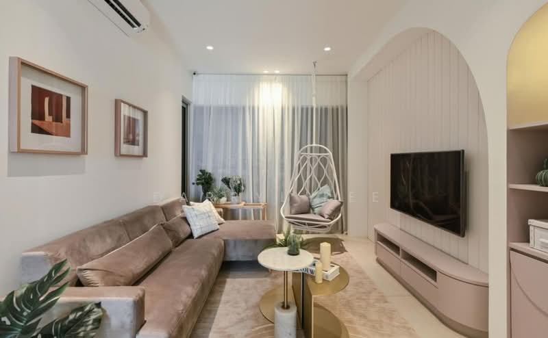 Servis Apartment untuk Dijual di The Astaka @ 1 Bukit Senyum - Darryl Kee - Living Room - PropertyGuru.com.my