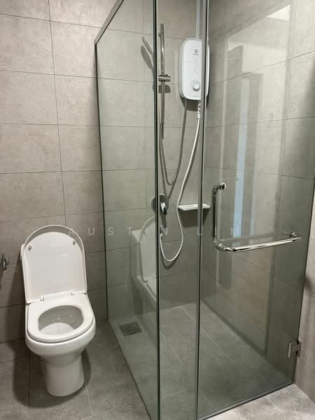 Service Residence for Rent at Aera Residence - Austin Lim - Bathroom - PropertyGuru.com.my