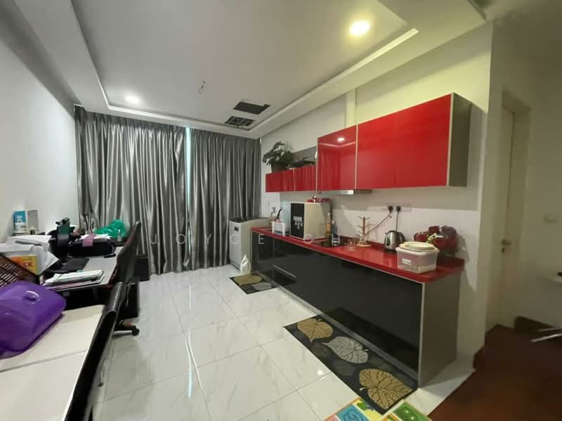 Corner Lot Bungalow Evergreen Jacaranda Garden Residence, Cyberjaya untuk Untuk Disewa - RM 2,500,000 /bulan, Mac 2026 - Kitchen - PropertyGuru.com.my