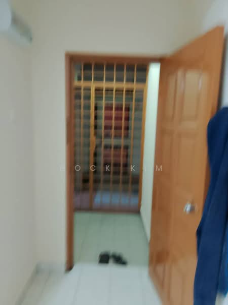 Pangsapuri Persiaran Tanjung untuk Untuk Dijual - RM 280,000, Mac 2026 - Entrance - PropertyGuru.com.my