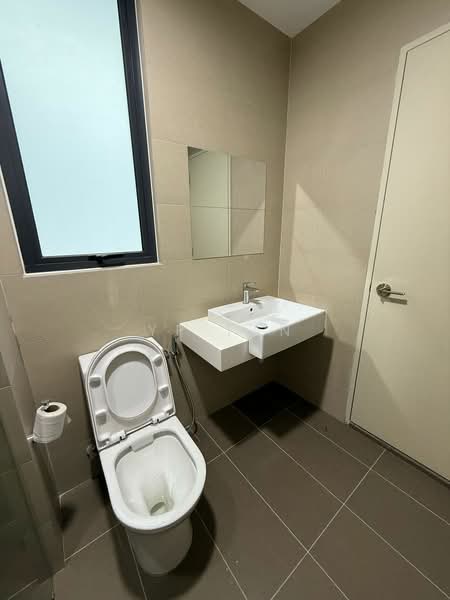 Condominium for Rent at Kuchai Sentral - YP Tan - Bathroom - PropertyGuru.com.my