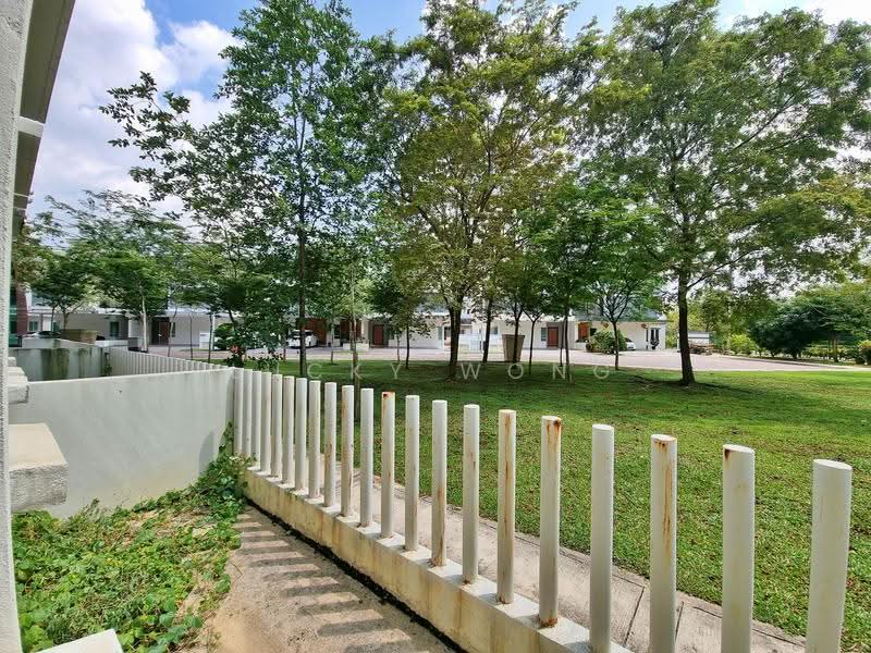 3-storey Terraced House for Sale in D'Island (Puchong) - Lucky Wong - Exterior - PropertyGuru.com.my