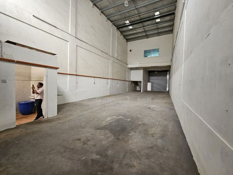 Factory for Sale in Kawasan Perindustrian Mount Austin (Tebrau) - Ryon Teh - Interior - PropertyGuru.com.my