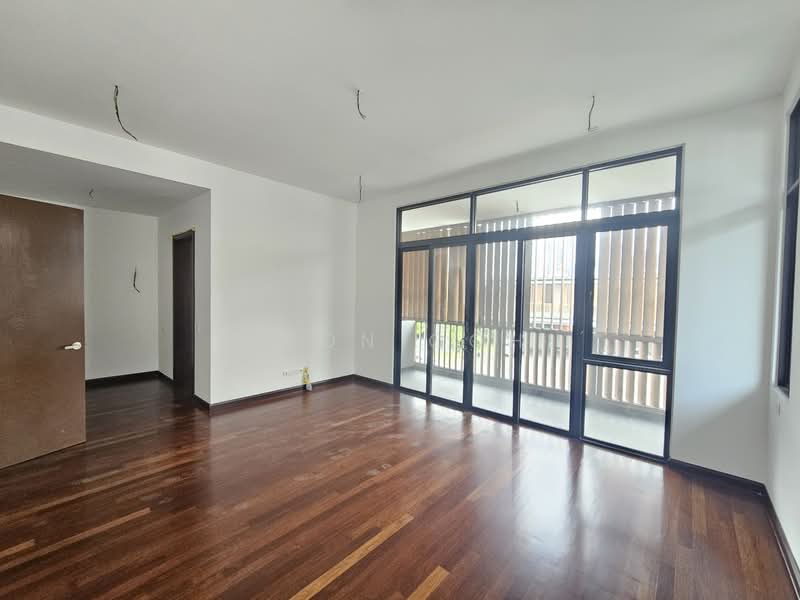 Semi-Detached House for Sale in Telok Panglima Garang (Selangor) - Leon Goh - Living Room - PropertyGuru.com.my