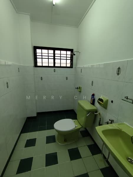 2-storey Terraced House for Sale in Pasir Gudang (Johor) - Merry Chua - Bathroom - PropertyGuru.com.my