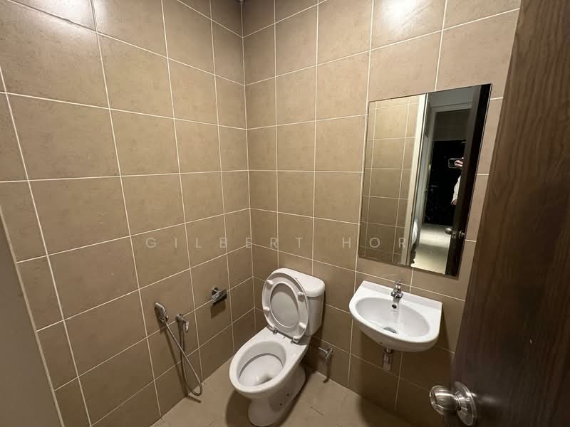 Condominium for Sale at Capella Embassy (D'Rapport Residences) - Gilbert Hor - Bathroom - PropertyGuru.com.my