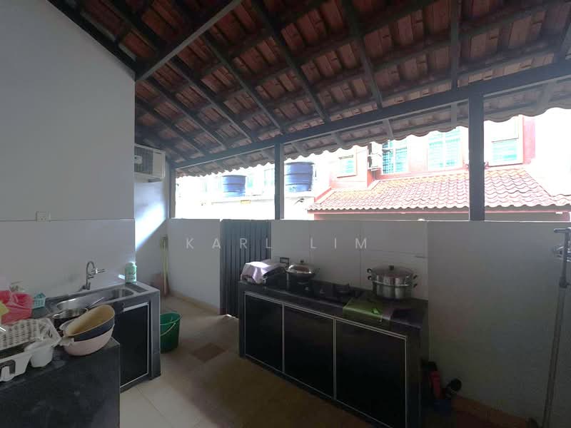 Taman Molek @ Grove untuk Untuk Dijual - RM 1,250,000, Apr 2026 - Kitchen - PropertyGuru.com.my