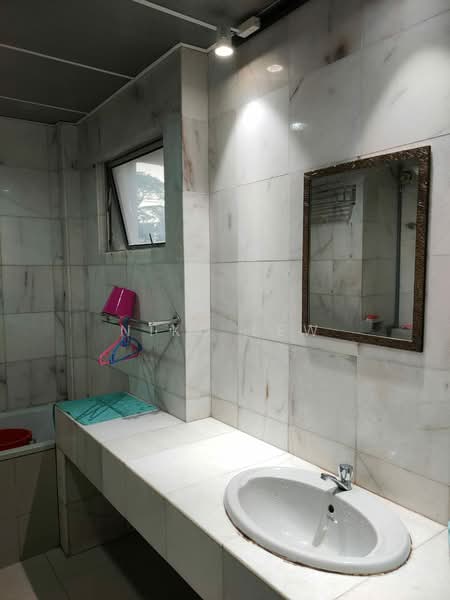 Apartment for Rent at Pelita Indah - Niko Lew - Bathroom - PropertyGuru.com.my