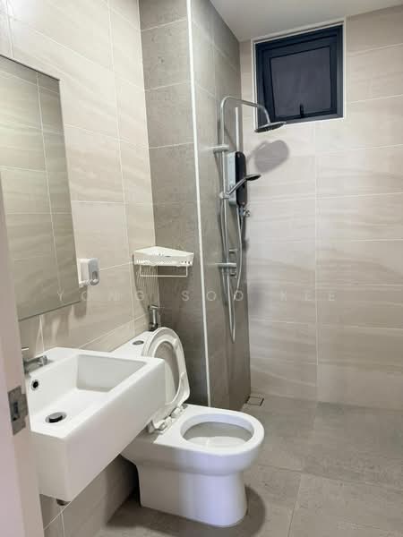 Kondominium untuk Disewa di Eco Bloom - Yong Soo Kee - Bathroom - PropertyGuru.com.my