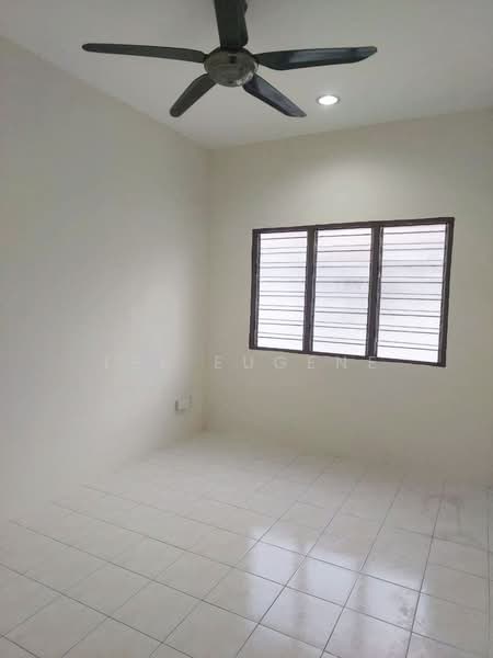 Taman Pengkalan Tiara untuk Untuk Dijual - RM 320,000, Mac 2026 - Interior - PropertyGuru.com.my