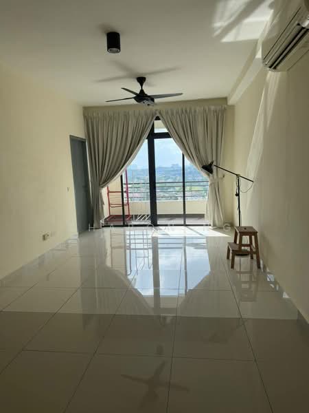 Service Residence for Sale at Residences @ 1 Tebrau - Sharon Ng - Balcony - PropertyGuru.com.my