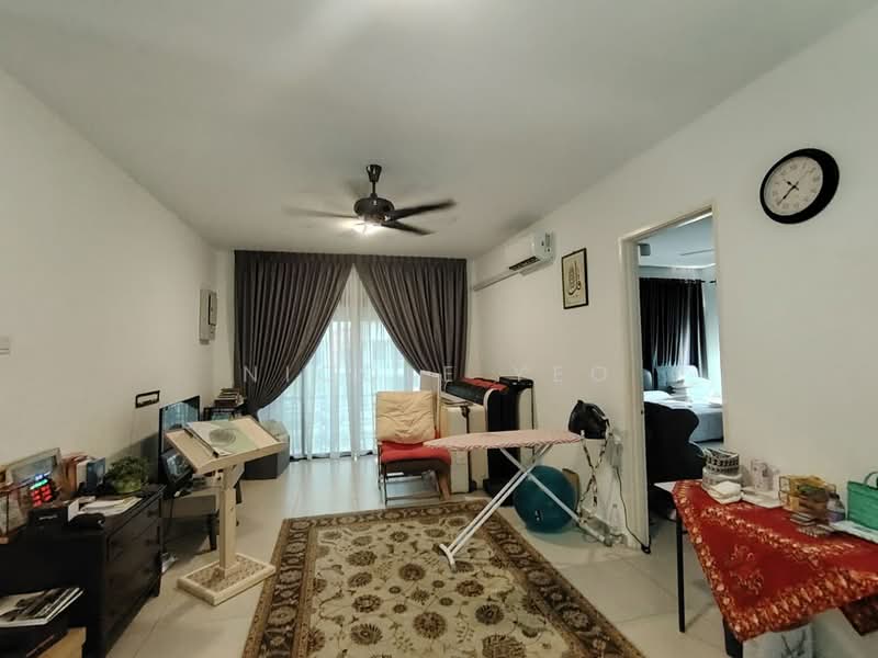 Rumah Banglo untuk Dijual di Taman Vista Kirana (Bukit Katil) - Nicole Yeo - Living Room - PropertyGuru.com.my