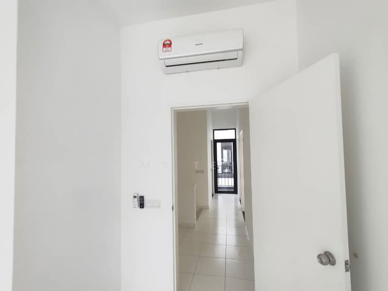 2-storey Terraced House for Rent in Bandar Puncak Alam (Puncak Alam) - Ms Teh - Interior - PropertyGuru.com.my