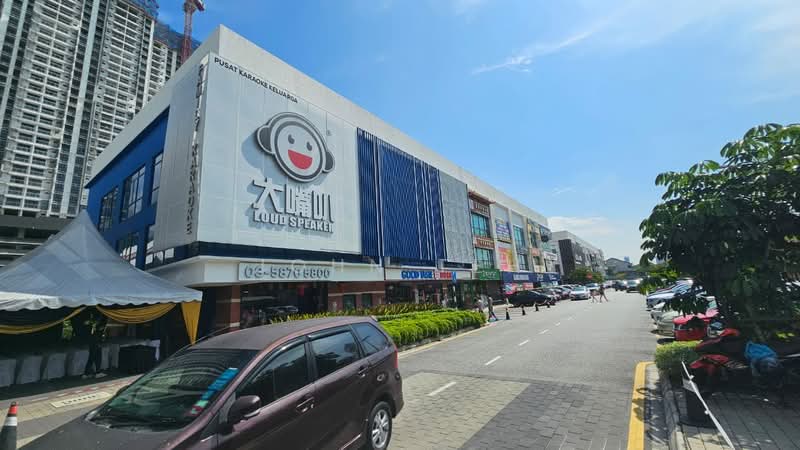 Shop for Rent in Kepong (Kuala Lumpur) - John Teh - Exterior - PropertyGuru.com.my