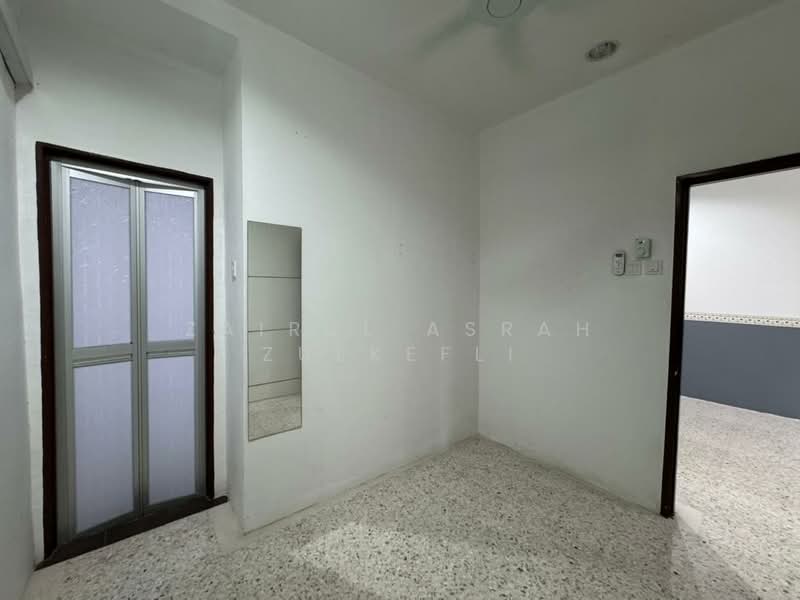 1-storey Terraced House for Sale in Bangi (Selangor) - Zairul Asrah Zulkefli - Interior - PropertyGuru.com.my