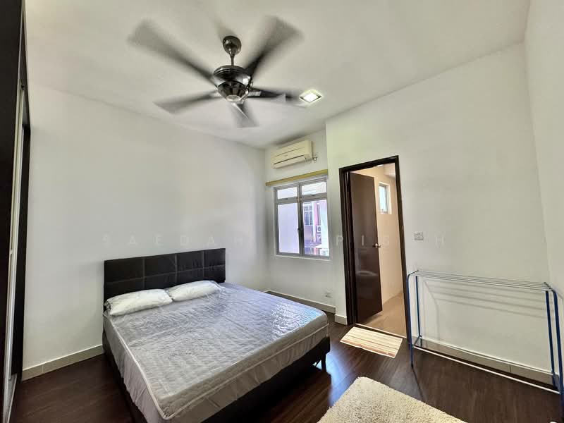 Taman Nusa Idaman untuk Untuk Dijual - RM 1,300,000, Apr 2026 - Bedroom - PropertyGuru.com.my