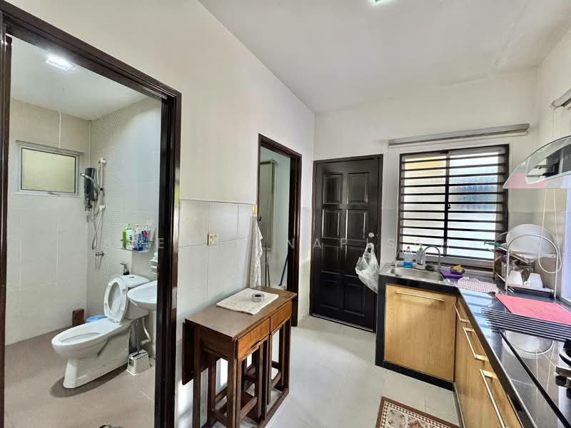 Taman Nusa Idaman untuk Untuk Dijual - RM 1,300,000, Apr 2026 - Bathroom - PropertyGuru.com.my