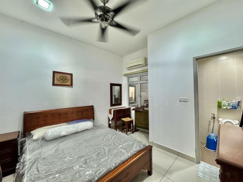 Taman Nusa Idaman untuk Untuk Dijual - RM 1,300,000, Apr 2026 - Bedroom - PropertyGuru.com.my