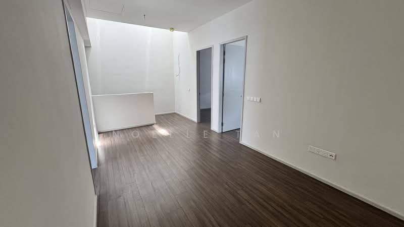 Terraced House for Sale in Taman Bukit Serdang (Seri Kembangan) - Noelle Tan - Family Hall Area - PropertyGuru.com.my