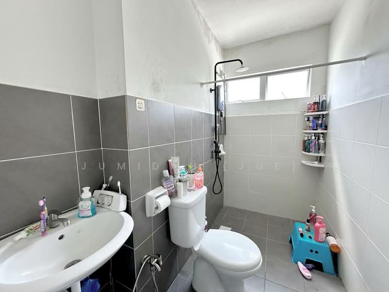 Hillpark 3 (Phase 3), Bandar Teknologi Kajang untuk Untuk Disewa - RM 2,300 /bulan, Apr 2026 - Bathroom - PropertyGuru.com.my