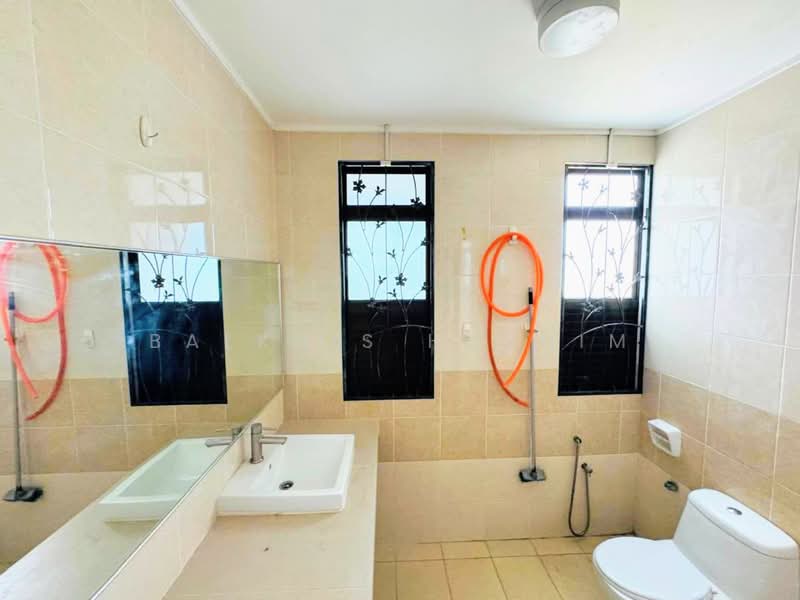Denai Alam untuk Untuk Dijual - RM 1,150,000, Mac 2026 - Bathroom - PropertyGuru.com.my