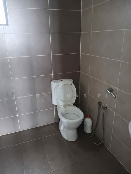The Greens @ Subang West untuk Untuk Disewa - RM 880 /bulan, Mac 2026 - Bathroom - PropertyGuru.com.my