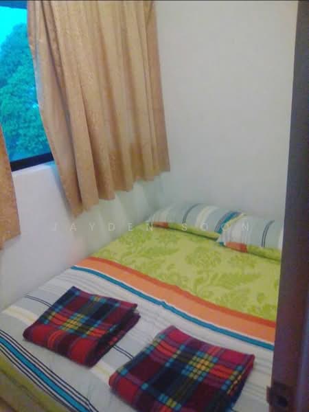 Flat for Sale at Taman Bukit Bendera (Block 420) - Jayden Soon - Bedroom - PropertyGuru.com.my