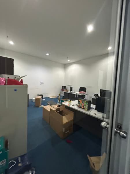 Detached Factory for Rent in Taman Perindustrian Gemilang (Ulu Tiram) - Bevis Hoo - Interior - PropertyGuru.com.my