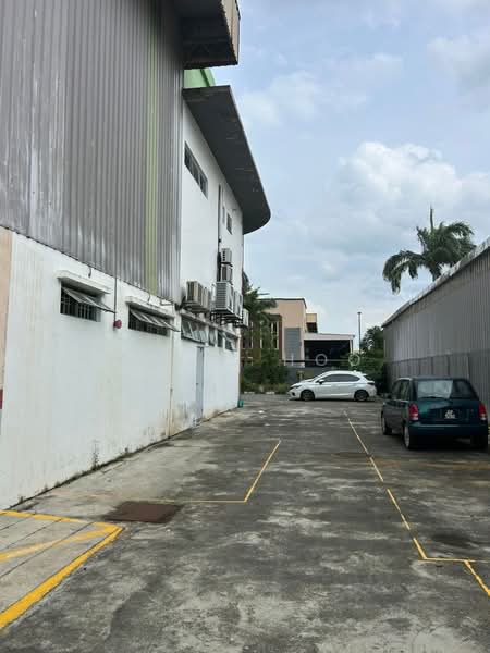 Detached Factory for Rent in Taman Perindustrian Gemilang (Ulu Tiram) - Bevis Hoo - PropertyGuru.com.my