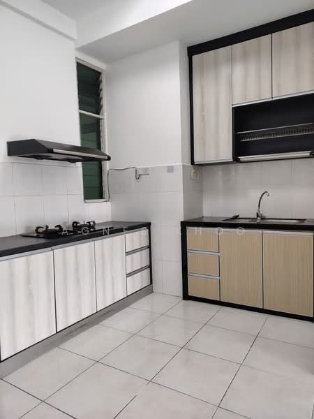 Condominium for Rent at The Brezza - Agnes Khoo - Kitchen - PropertyGuru.com.my