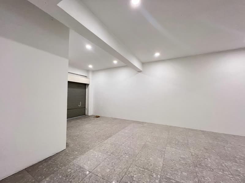 Shop for Rent in Bandar Puteri Puchong (Puchong) - Jett Goh - Interior - PropertyGuru.com.my