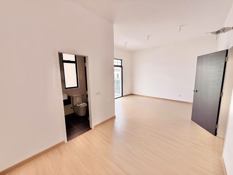 Cluster House for Sale in Iskandar Puteri (Nusajaya) (Johor) - Eric Lee - Bathroom - PropertyGuru.com.my