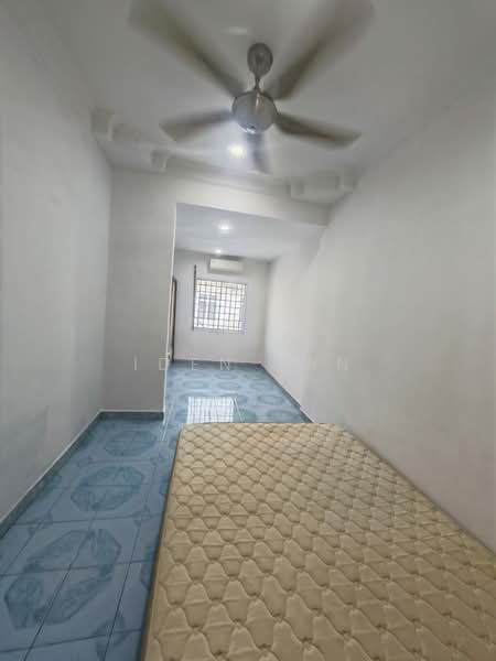 2-storey Terraced House for Sale in Bukit Indah (Iskandar Puteri (Nusajaya)) - Iden Tan - Bedroom - PropertyGuru.com.my