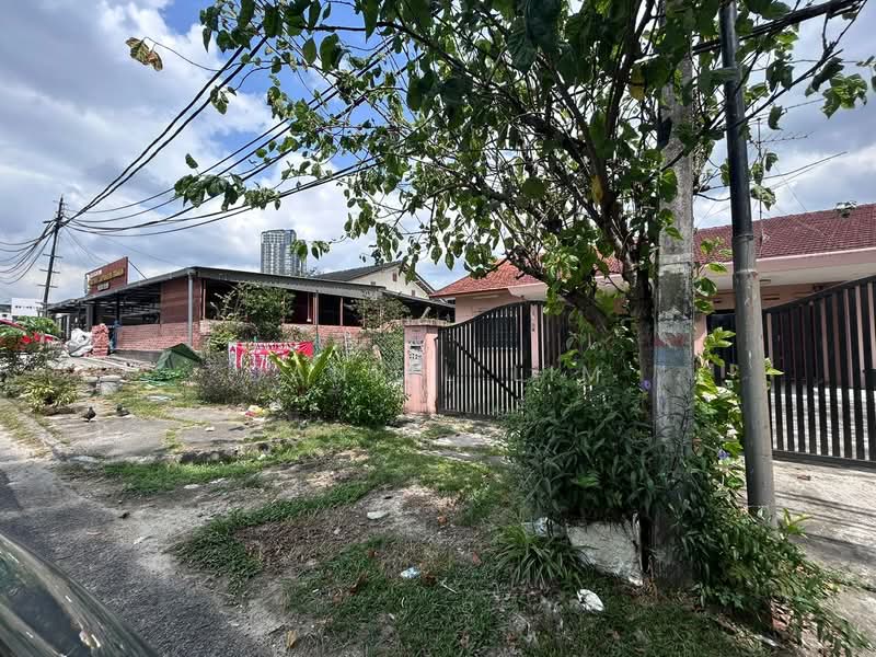 Taman Century untuk Untuk Disewa - RM 15,000 /bulan, Mac 2026 - Exterior - PropertyGuru.com.my