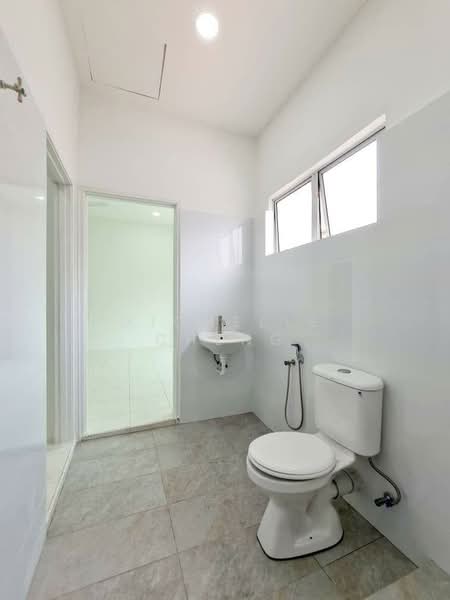 Panorama Lapangan Perdana untuk Untuk Dijual - RM 488,000, Mac 2026 - Bathroom - PropertyGuru.com.my