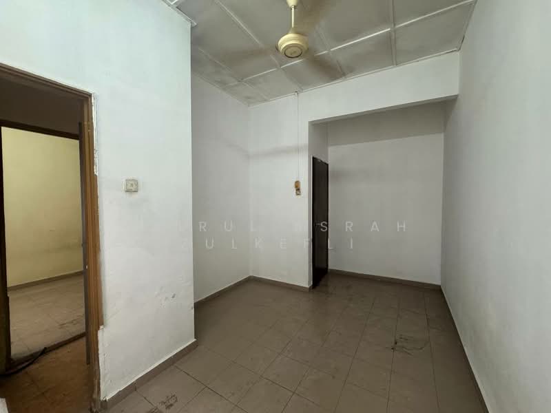 2-storey Terraced House for Sale in Seri Kembangan (Selangor) - Zairul Asrah Zulkefli - Interior - PropertyGuru.com.my
