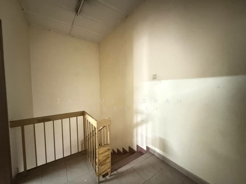 2-storey Terraced House for Sale in Seri Kembangan (Selangor) - Zairul Asrah Zulkefli - Interior - PropertyGuru.com.my
