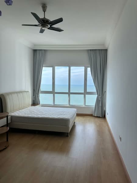 Condominium for Sale at The Cove Condominium - Eugene YE Tan - Bedroom - PropertyGuru.com.my