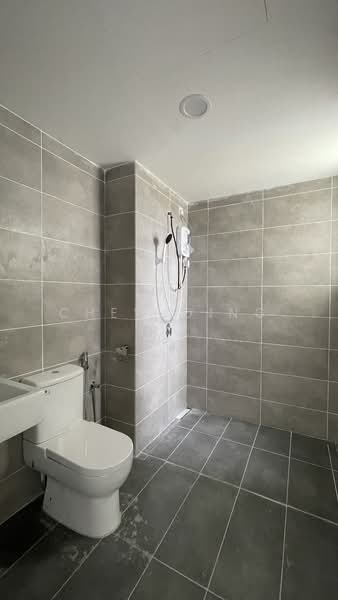 Service Residence for Rent at The Louvre @ Country Heights - Chew Ding Jie - Bathroom - PropertyGuru.com.my