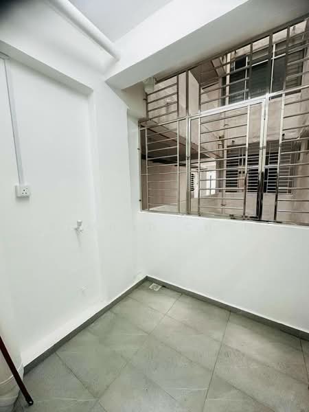 PANGSAPURI PULAI MUTIARA 3 untuk Untuk Disewa - RM 1,200 /bulan, Mac 2026 - Interior - PropertyGuru.com.my