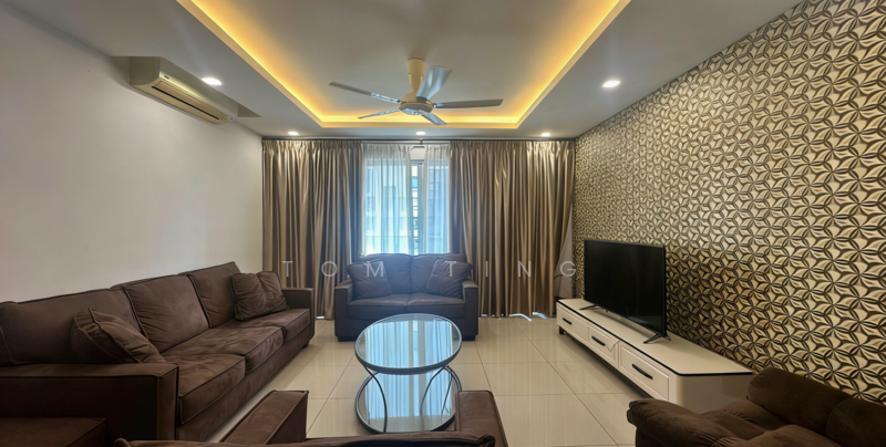 Medalla @ Oasis Corporate Park untuk Untuk Disewa - RM 4,000 /bulan, Mac 2026 - Living Room - PropertyGuru.com.my